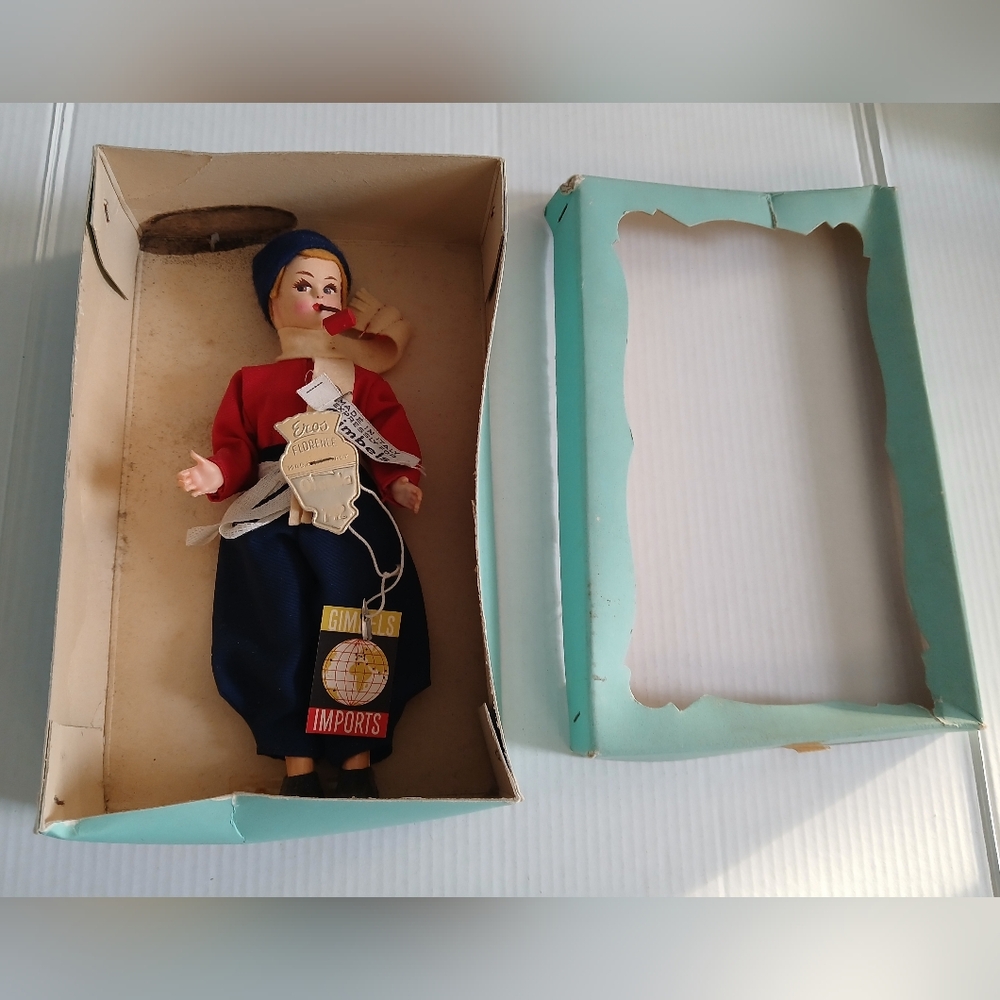 The Vintage Gimbels Imports Eros Florence Olanda 742 Doll